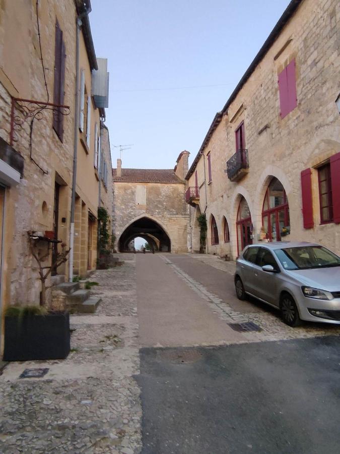 Au Bonheur Des Ruelles Bed & Breakfast Monpazier Exterior foto